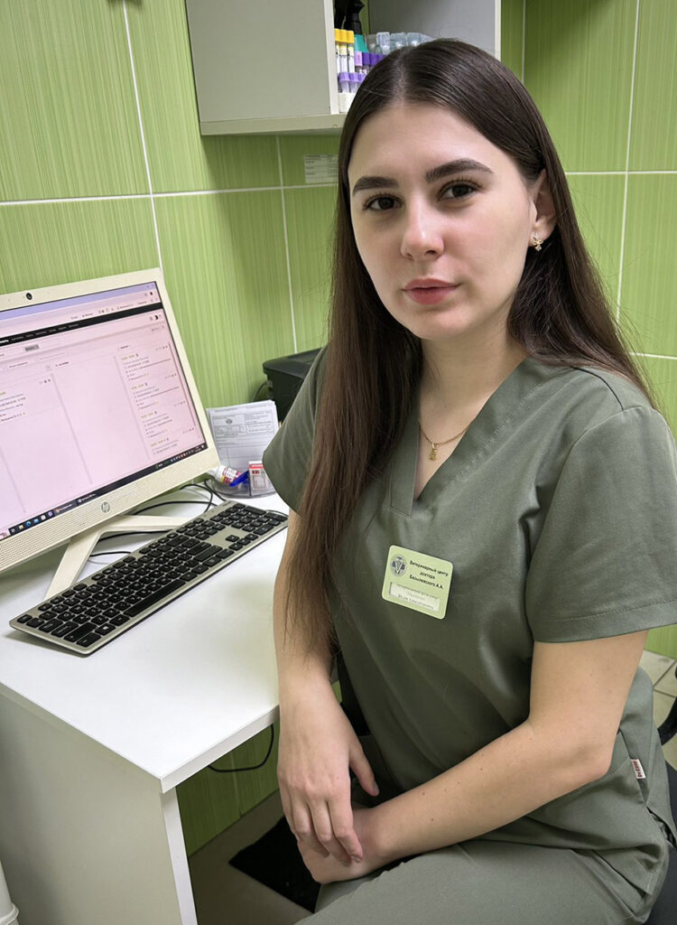 veterinarnyy-yrach-malashchenko-yuliya-aleksandrovna-750x1024 Малащенко Юлия Александровна
