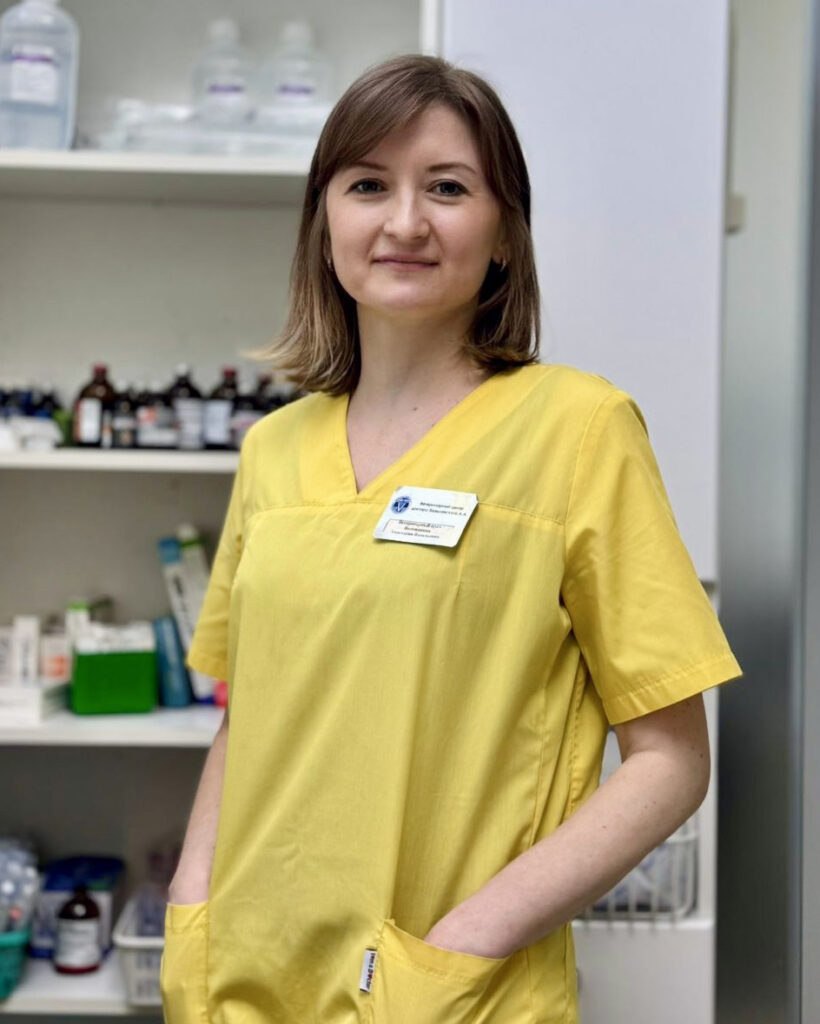 veterinarnyy-vrach-volozhanina-anastasiya-vasilevna-820x1024 Лёгенькая Анастасия Васильевна